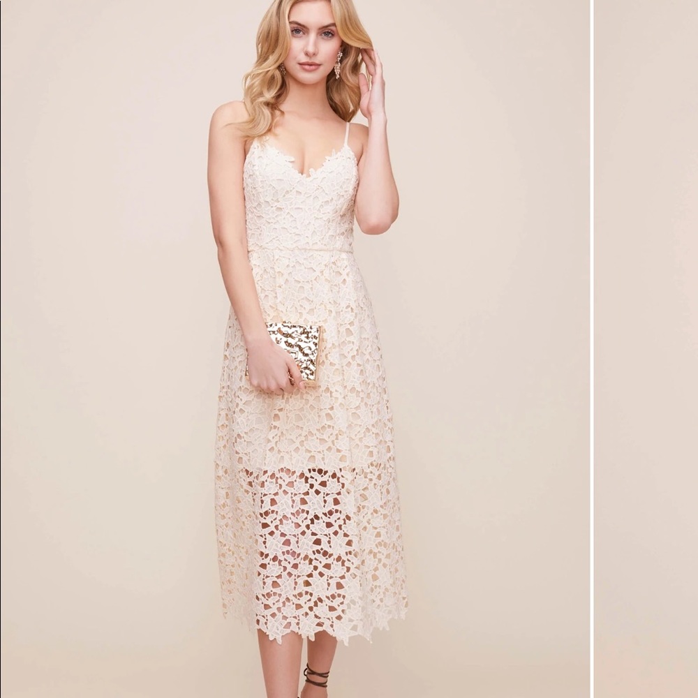 Astr the label ivory lace midi dress